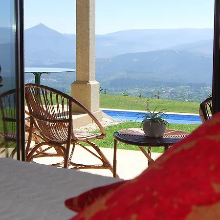 Quinta Do Alto Séjour à la ferme Castelbuono